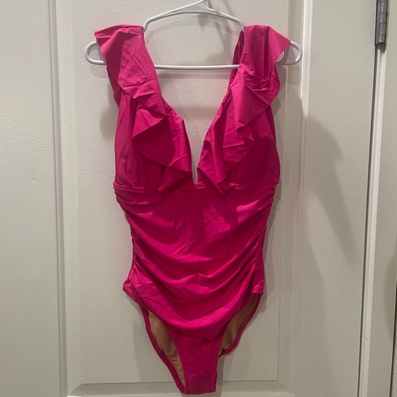 NEW…J.CREW Ruched Ruffled One-Piece Swimsuit - Picture 4 of 4